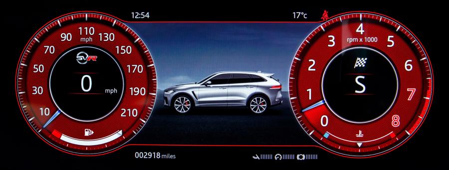 Панель приборов Jaguar F-Pace SVR 2018 года  (WW) (фото 93 из 115)
